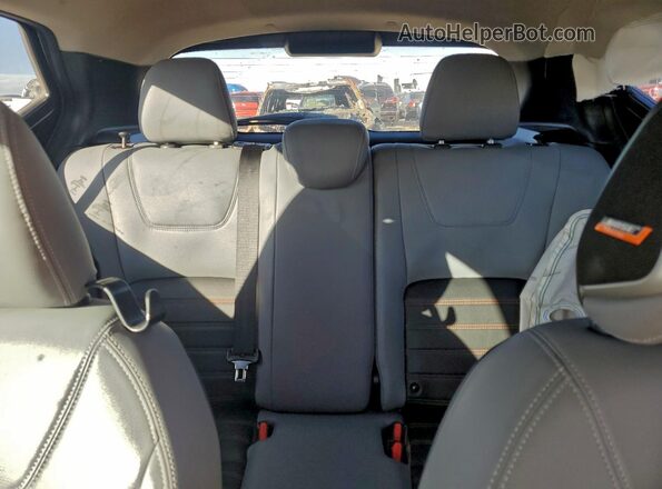 3N1CP5DV9NL491192 2022 NISSAN KICKS Gray Vista de los asientos traseros