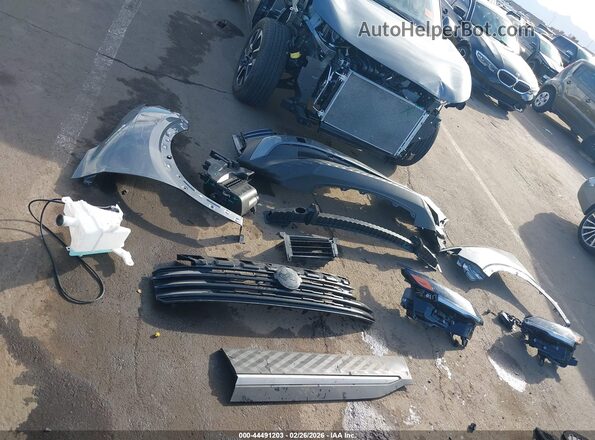 3N8AP6CB2SL406274 2025 NISSAN KICKS Gray Սարքավորումների վահանակի տեսք