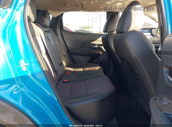 3N8AP6DB9SL389908 2025 NISSAN KICKS Blue Vista de la etiqueta del VIN