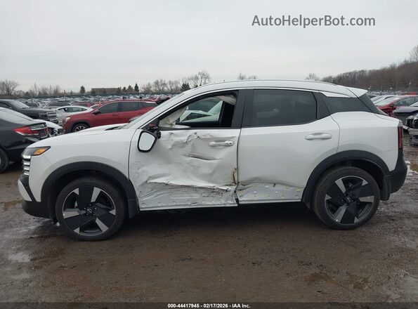 3N8AP6DC1SL308490 2025 NISSAN KICKS White 360 interior view
