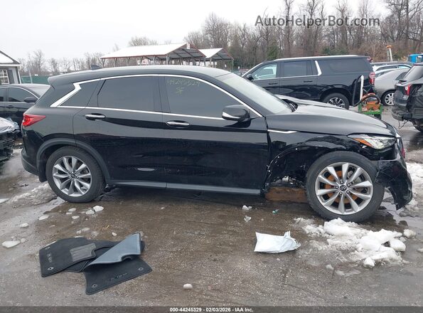 3PCAJ5AB5NF111988 2022 INFINITI QX50 Black Вид задньої частини салону