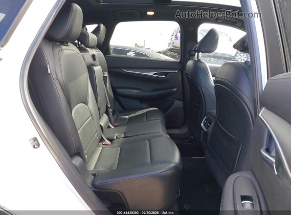 3PCAJ5BA4NF120252 2022 INFINITI QX50 White 