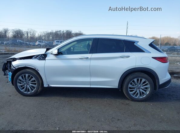 3PCAJ5BB8PF110593 2023 INFINITI QX50 White 