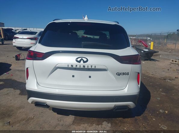 3PCAJ5FAXPF114694 2023 INFINITI QX50 White 