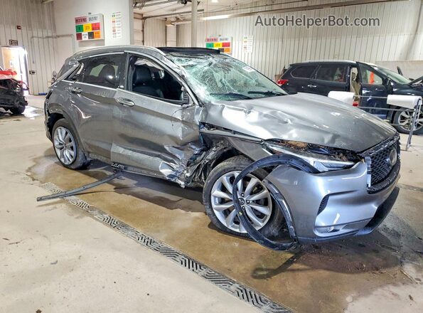 3PCAJ5M30LF106859 2020 INFINITI QX50 Gray Front right