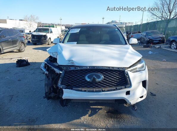 3PCAJ5M39LF104561 2020 INFINITI QX50 Белый Вид спереди