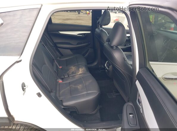 3PCAJ5M39LF106603 2020 INFINITI QX50 White VIN კოდის სტიკერის ხედი