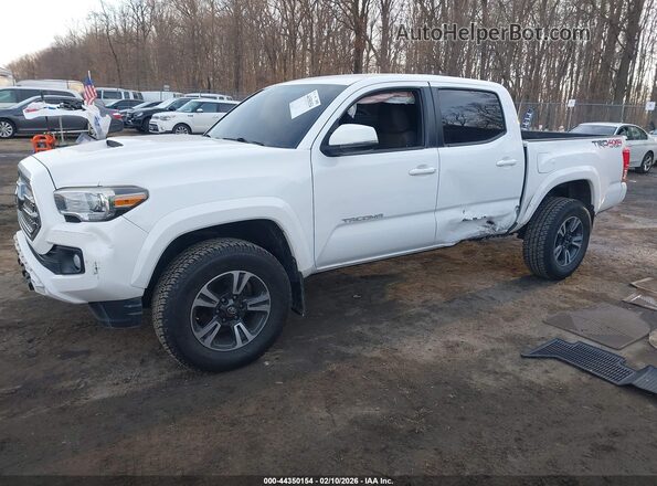 3TMCZ5AN0HM089880 2017 TOYOTA TACOMA White Przód lewy