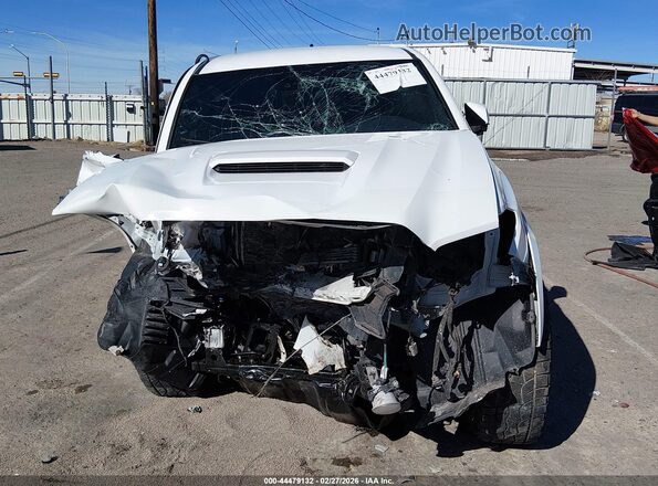 3TMCZ5AN0LM325498 2020 TOYOTA TACOMA White Widok zestawu wskaźników