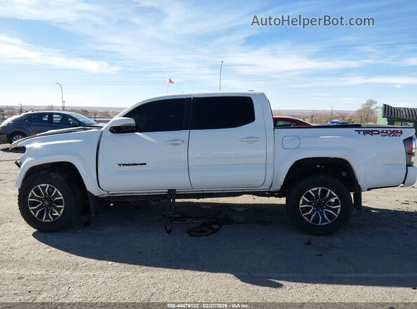 3TMCZ5AN0LM325498 2020 TOYOTA TACOMA White Widok wnętrza 360 stopni
