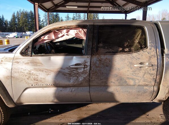 3TMCZ5AN3NM488794 2022 TOYOTA TACOMA Silver Front view