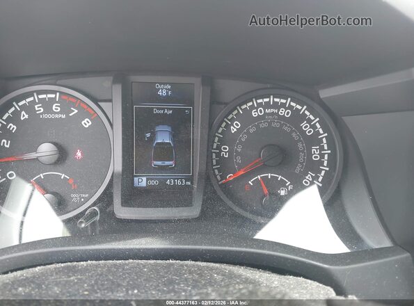 3TMCZ5AN4PM608461 2023 TOYOTA TACOMA Red Вид задніх сидінь