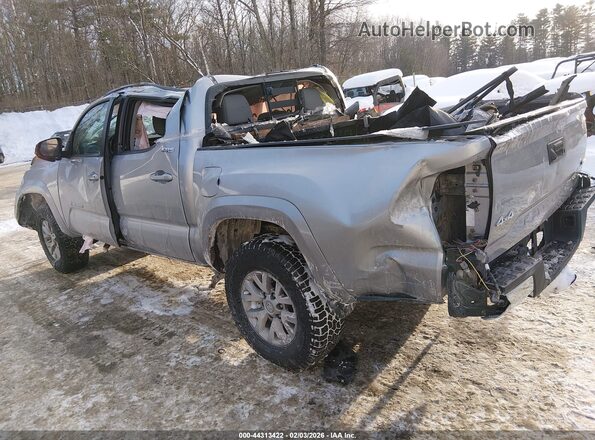 3TMCZ5AN6JM133872 2018 TOYOTA TACOMA Silver Задня ліва чверть