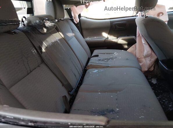 3TMCZ5AN6JM133872 2018 TOYOTA TACOMA Silver Вид наклейки з VIN-кодом