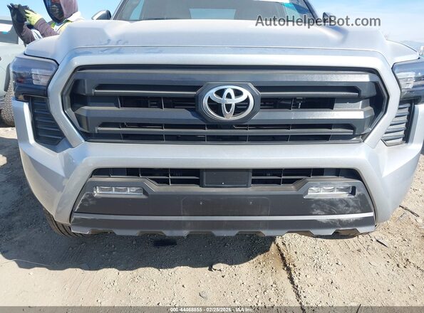 3TMLB5JN1TM215483 2026 TOYOTA TACOMA Silver 