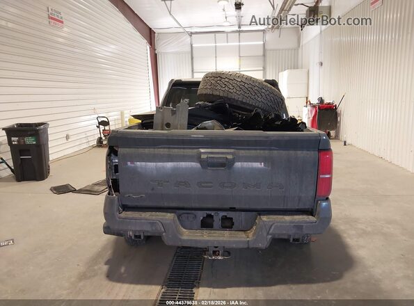 3TMLB5JN4RM087006 2024 TOYOTA TACOMA Gray 