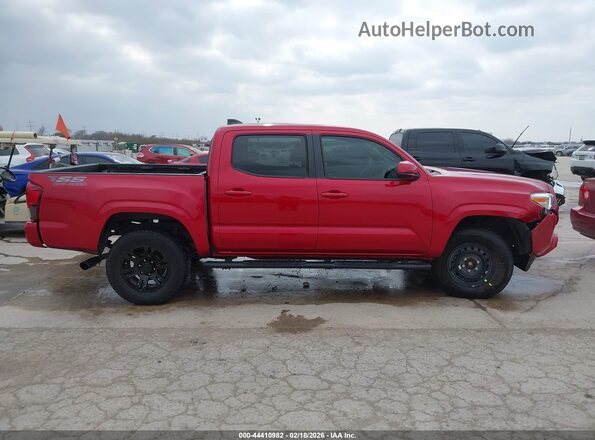 3TYAX5GN3NT063620 2022 TOYOTA TACOMA Red სალონის 360-გრადუსიანი ხედი