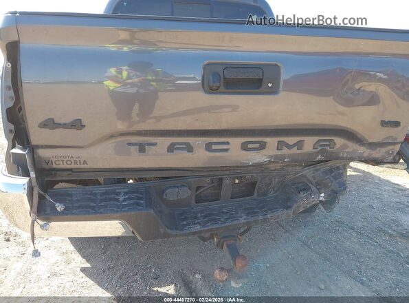 3TYCZ5AN1NT076233 2022 TOYOTA TACOMA Gray Вид спереду
