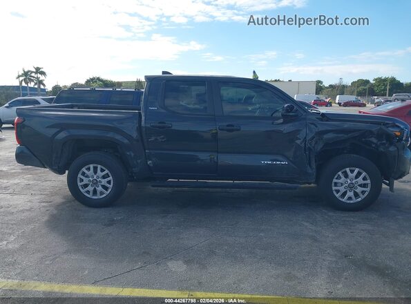 3TYKB5FN7ST029518 2025 TOYOTA TACOMA Gray Vista interior trasera