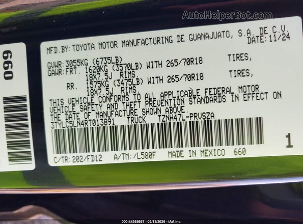 3TYLC5LN4RT013891 2024 TOYOTA TACOMA HYBRID Black ძრავის განყოფილების ხედი