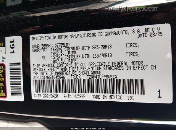 3TYLC5LN8ST045846 2025 TOYOTA TACOMA HYBRID Black Engine compartment view