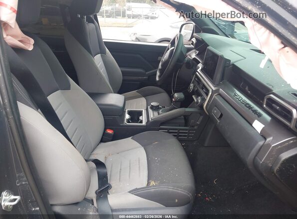 3TYLC5LNXRT004256 2024 TOYOTA TACOMA HYBRID Серый Вид салона спереди