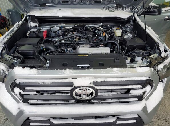 3TYLD5KN3TT023611 2026 TOYOTA LE Silver 