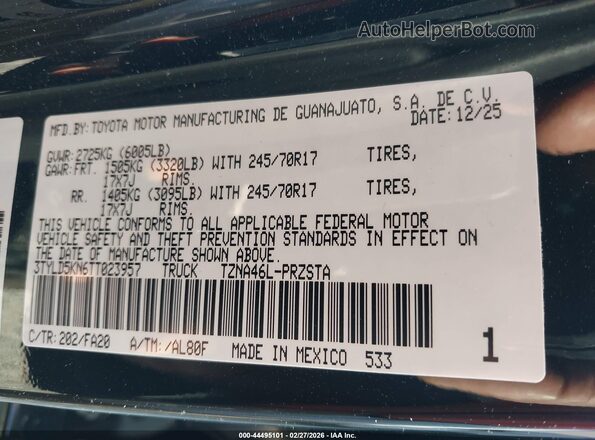3TYLD5KN6TT023957 2026 TOYOTA TACOMA Silver Vista del compartimento del motor