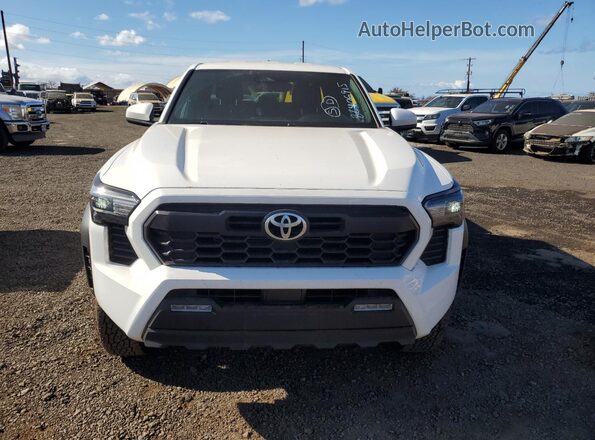 3TYLE5JN5RT044399 2024 TOYOTA LE White Vista frontal
