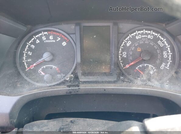 3TYSX5EN0PT020623 2023 TOYOTA TACOMA Silver Vista de los asientos traseros