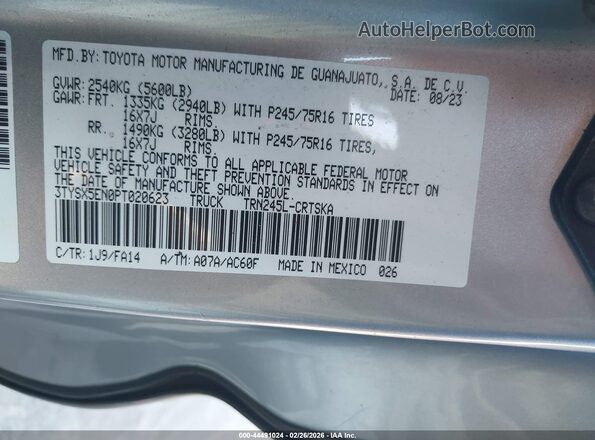 3TYSX5EN0PT020623 2023 TOYOTA TACOMA Silver Vista del compartimento del motor
