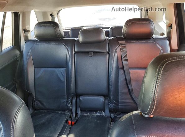 3VV1B7AX1KM049812 2019 VOLKSWAGEN TIGUAN Black 