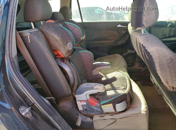 3VV1B7AX1KM084043 2019 VOLKSWAGEN TIGUAN Черный 