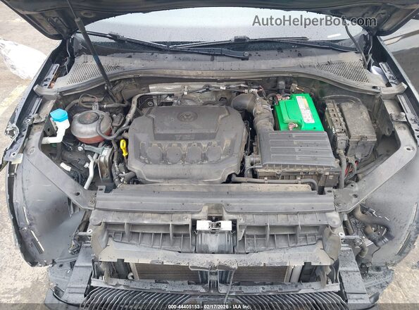 3VV1B7AX4NM012385 2022 VOLKSWAGEN TIGUAN Black Rear view