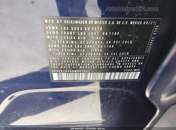 3VV2B7AX6NM007421 2022 VOLKSWAGEN TIGUAN Blue Engine compartment view