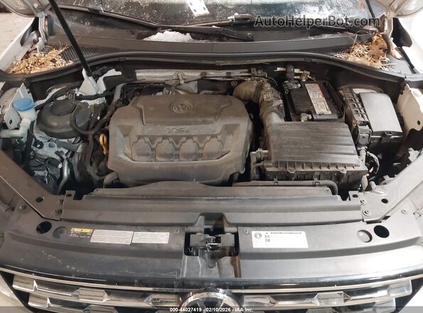 3VV2B7AX7JM073941 2018 VOLKSWAGEN TIGUAN White 