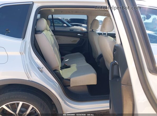 3VV3B7AX1KM055909 2019 VOLKSWAGEN TIGUAN Серый Вид наклейки с VIN-кодом