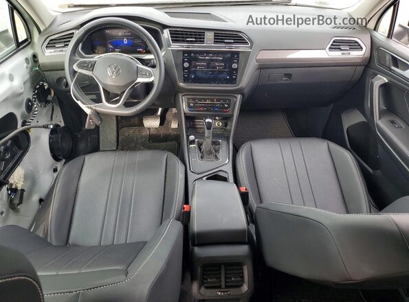 3VV3B7AX1PM115680 2023 VOLKSWAGEN TIGUAN Белый 