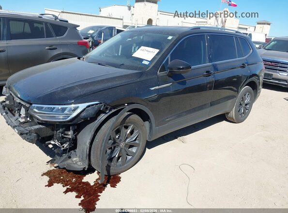 3VV3B7AX1RM072168 2024 VOLKSWAGEN TIGUAN Black წინა მარცხენა ხედი სამი მეოთხედიდან
