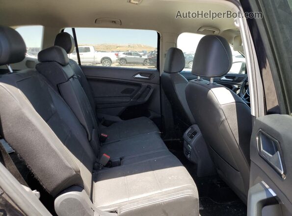 3VV3B7AX2JM207792 2018 VOLKSWAGEN TIGUAN Black უკანა სავარძლების ხედი