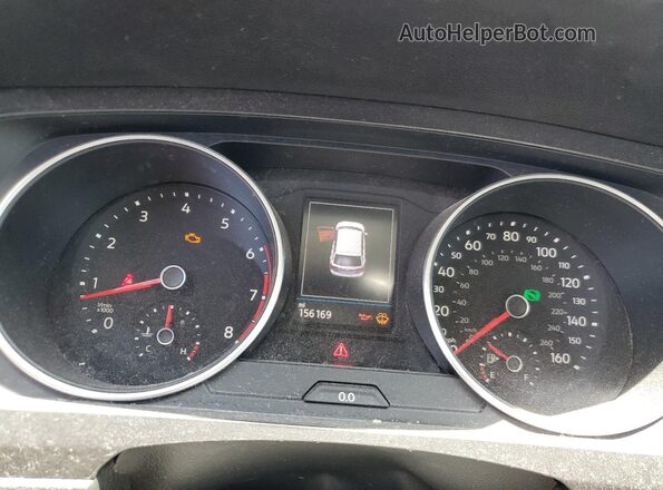 3VV3B7AX2JM207792 2018 VOLKSWAGEN TIGUAN Black ხელსაწყოთა პანელის ხედი