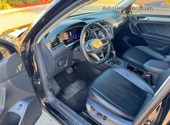 3VV3B7AX3NM020955 2022 VOLKSWAGEN TIGUAN Черный Панорамный вид салона 360°