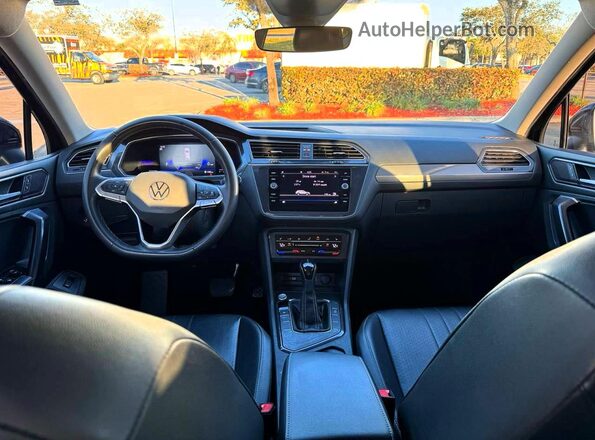 3VV3B7AX3NM020955 2022 VOLKSWAGEN TIGUAN Черный Вид щитка приборов