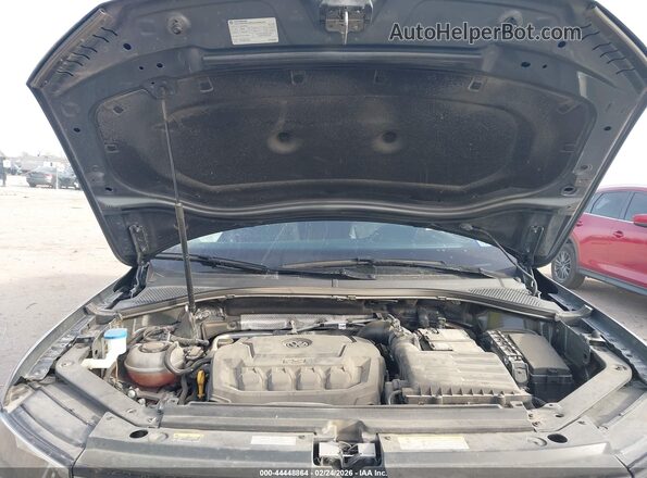 3VV3B7AX6MM094384 2021 VOLKSWAGEN TIGUAN Gray უკანა ხედი