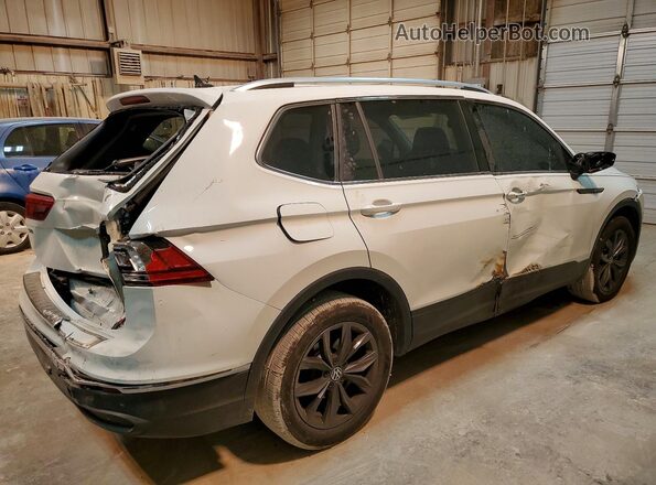 3VV3B7AX6NM112514 2022 VOLKSWAGEN TIGUAN White Tył prawy