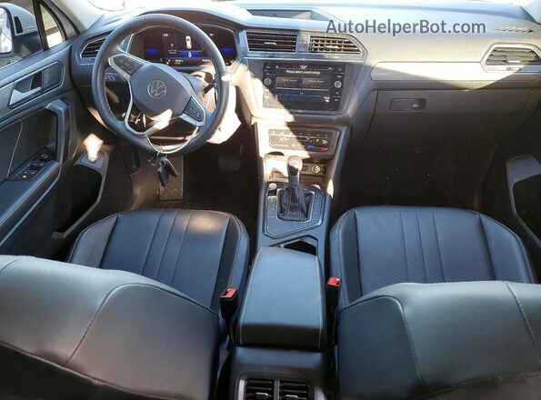 3VV3B7AX7NM015659 2022 VOLKSWAGEN TIGUAN White Вид панелі приладів
