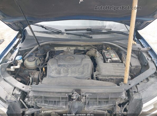 3VV4B7AX4JM012040 2018 VOLKSWAGEN TIGUAN Blue Вид ззаду