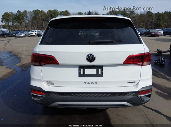 3VV4X7B28RM089350 2024 VOLKSWAGEN TAOS White 