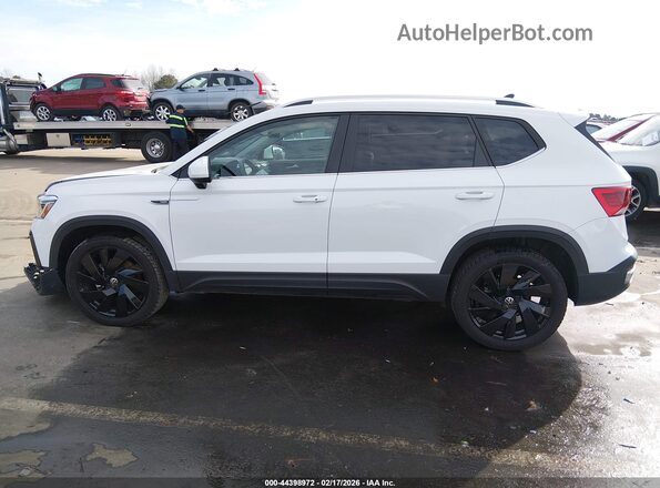 3VV4X7B28RM089350 2024 VOLKSWAGEN TAOS White 