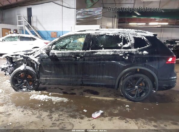3VV8B7AX7RM032571 2024 VOLKSWAGEN TIGUAN Черный Панорамный вид салона 360°